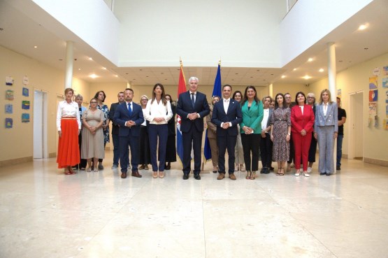 Deputy Speaker of the House of Peoples of the Parliamentary Assembly of Bosnia and Herzegovina Dr Dragan Čović visited the Croatian Heritage Foundation in Zagreb
